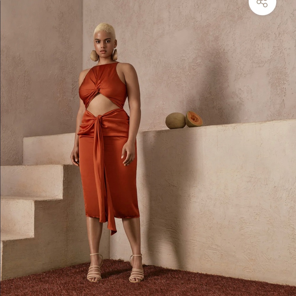 (Sold) Andrea iyamah reni dress in bronze orange with silk finished look